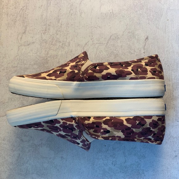 Keds x Elizabeth and‎ James Purple Floral Print Slip On Sneakers Shoes - Picture 2 of 12